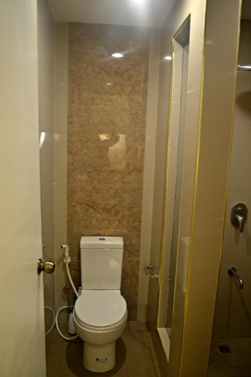 Avalu Residences Makati City Ngoại thất bức ảnh